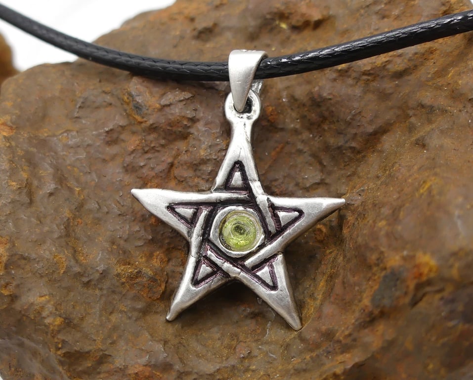 Recycled Fine Silver 999 Pentagram with Peridot Gemstone Pendant Necklace.