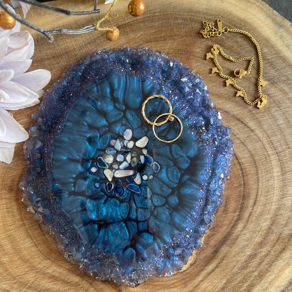 Handmade navy resin coaster with navy crystals, Luxury home decor 