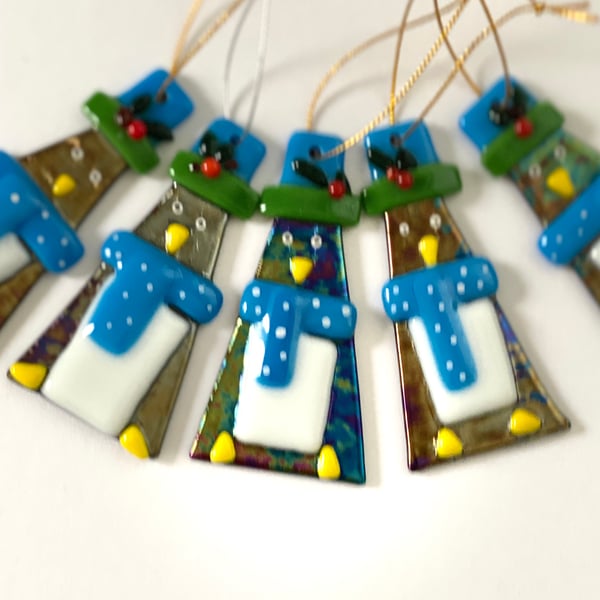 Luminescent fused glass Christmas penguins