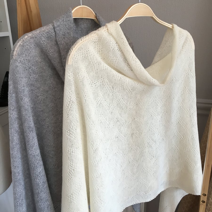 Soft Merino Lambswool Capelet Wrap Poncho in Natural White