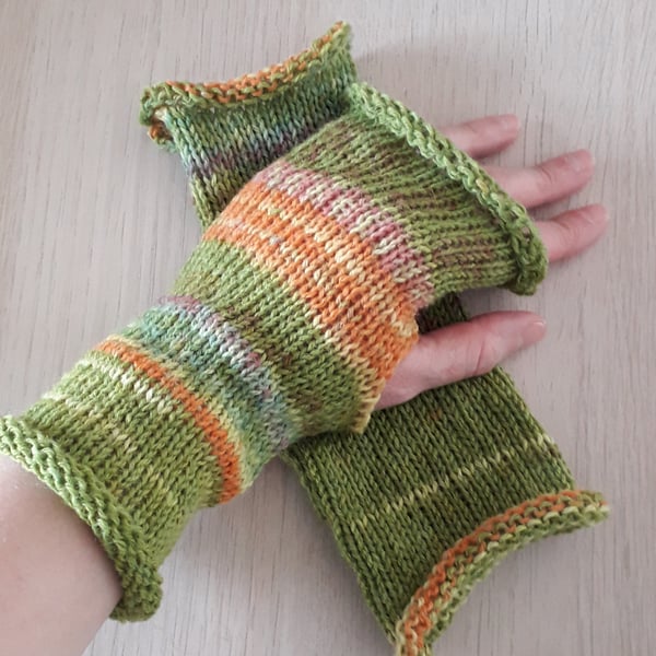 Wristwarmers, Fingerless Mittens, Women's Size