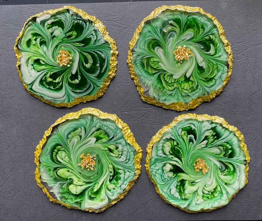 Handmade Set of 4 Geode-Flower Style Resin Coasters in Gold,Green and White