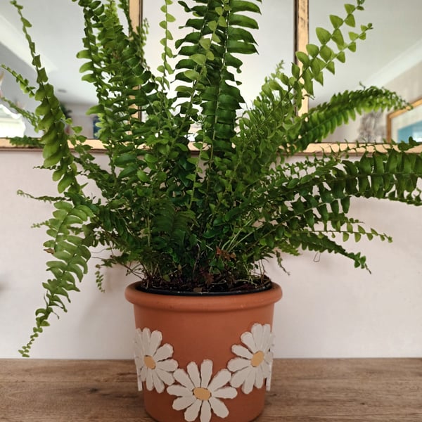 Daisy chain flower mosaic terracotta plant pot holder cover