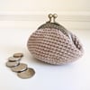 SALE - Coin Purse Vintage Style with Kiss Lock Clasp
