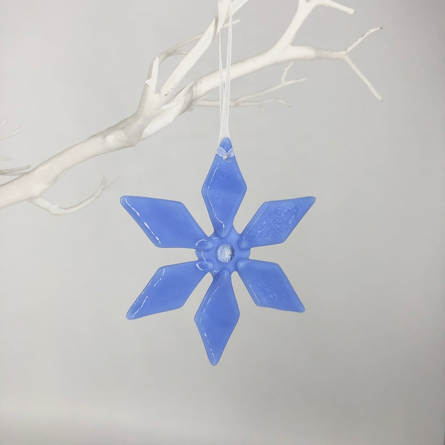Glass Snowflake Christmas Decoration 