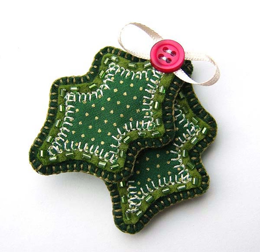 Christmas Holly Brooch