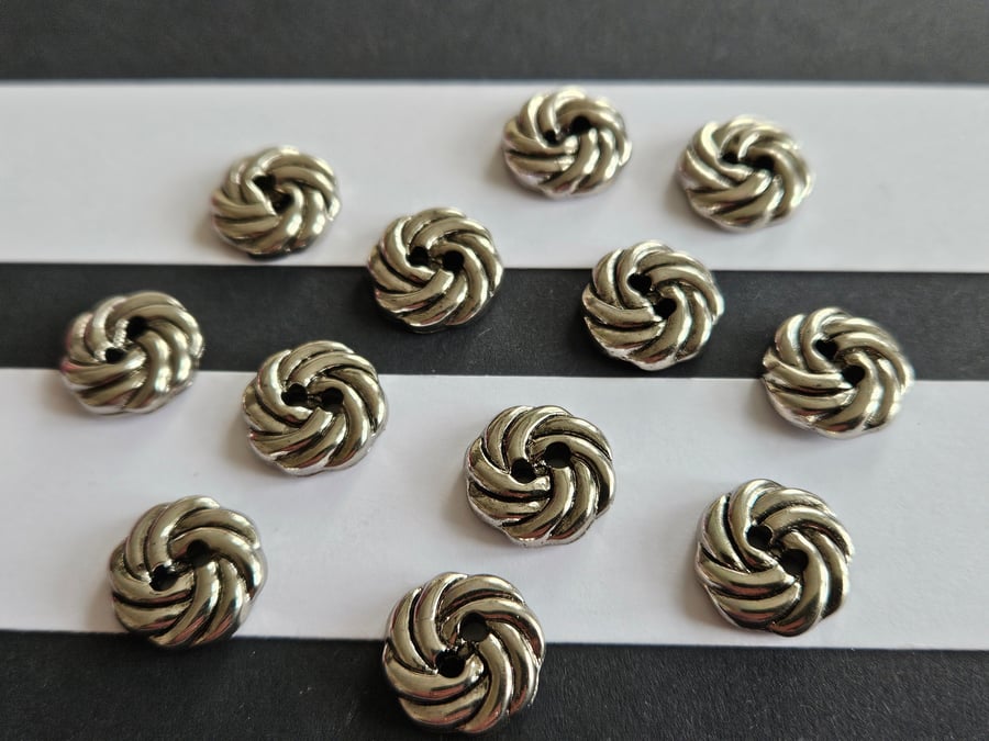 15mm 24L Antique Silver Knot style buttons (lightweight)