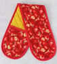 Oven Gloves, quilted., red apples