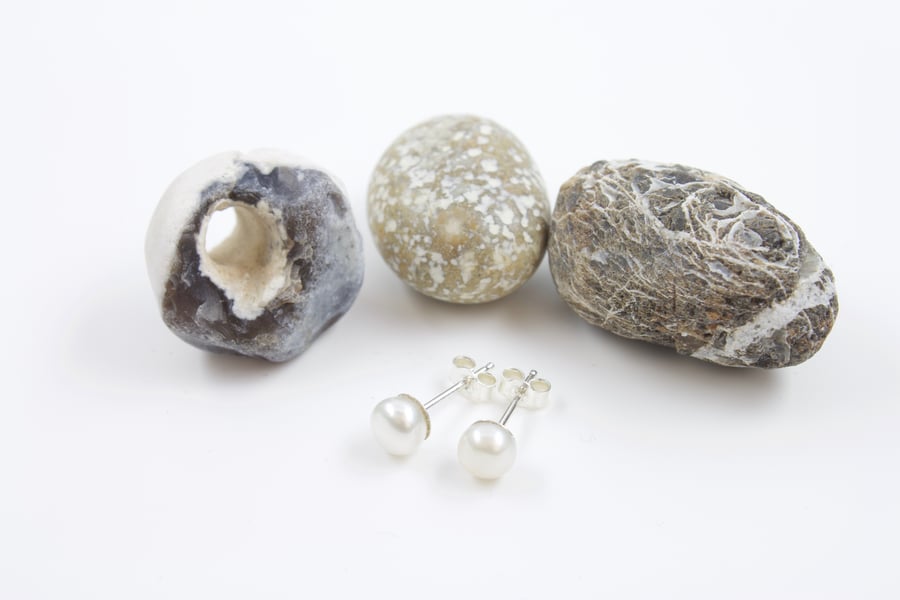 Freshwater White Button Pearl Sterling Silver Stud Earrings