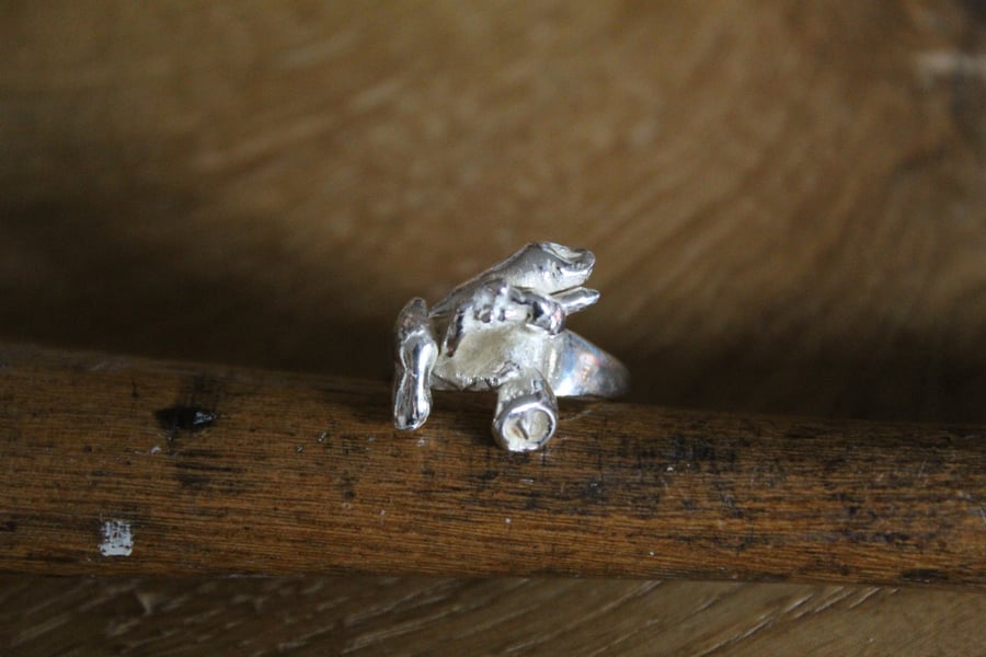 Handmade Recycled Sterling Silver 'Pig' Ring