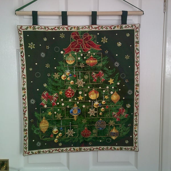 Christmas Tree with Baubles Advent Calendar