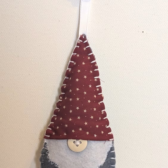 Handmade handstitched felt gonk - red star hat