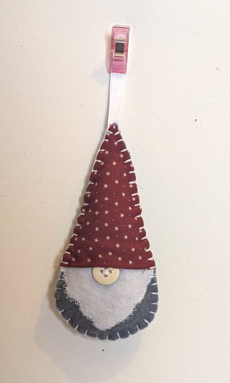 Handmade handstitched felt gonk - red star hat