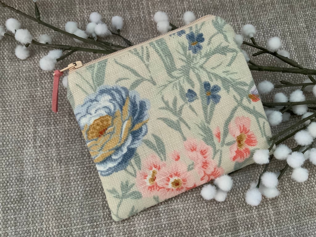 Fabric Coin Purse, Money Pouch, Zipped Purse, Purse, Card Holder, Floral