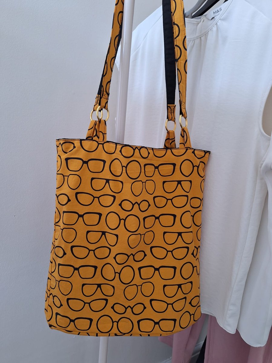 Sunglasses tote bag