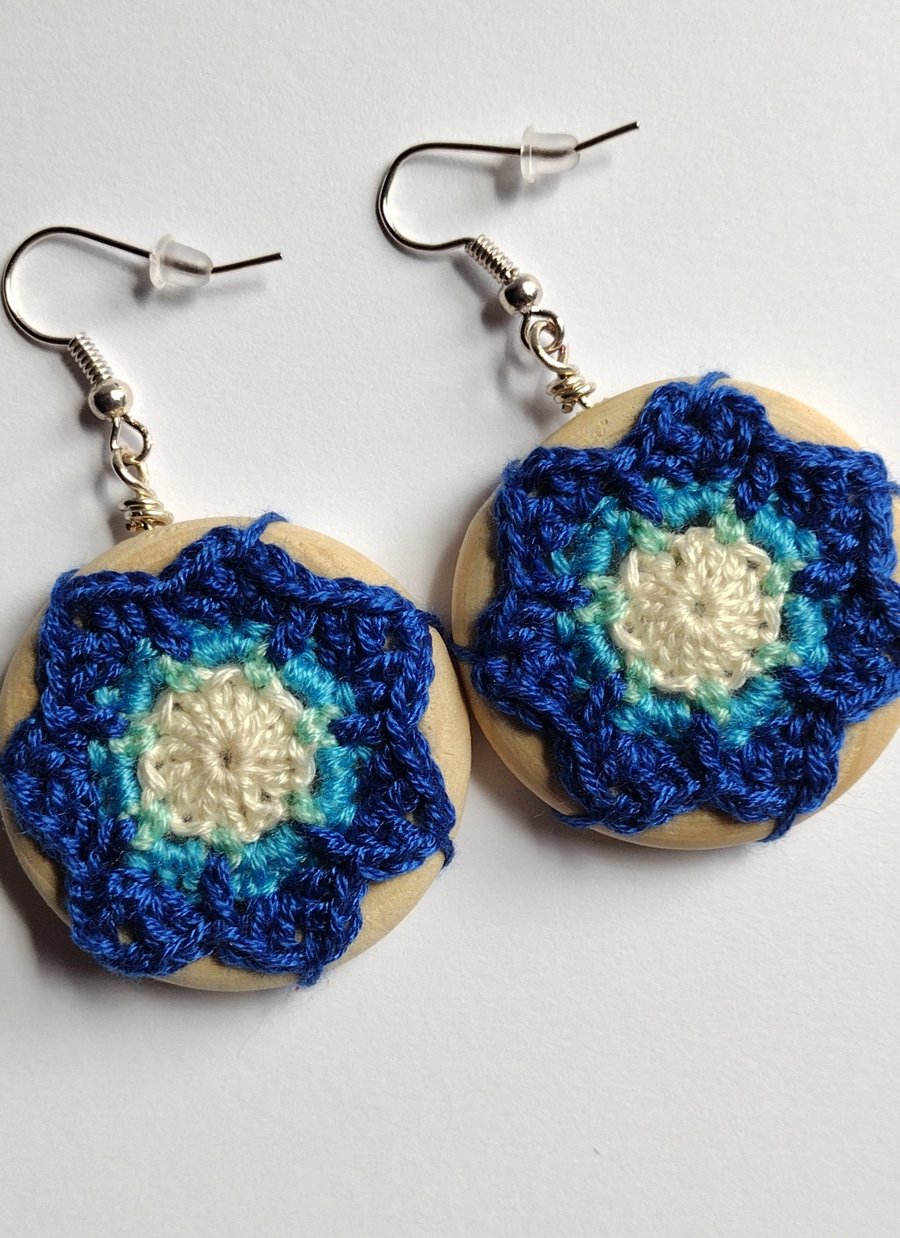 Micro crochet mandala earrings