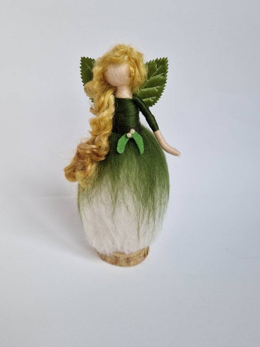 Needle felt angel, needle felt fairy, Christmas Angel, Christmas fairy. 