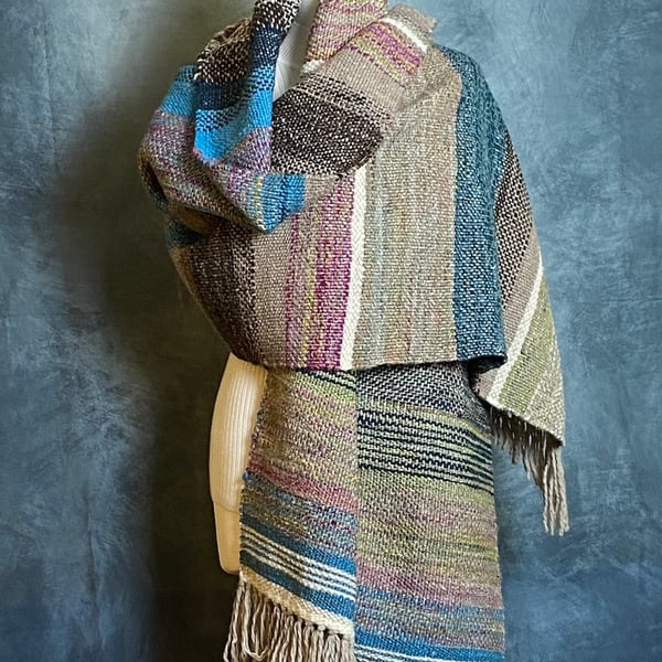 Luxury handwoven throw in handspun wool.