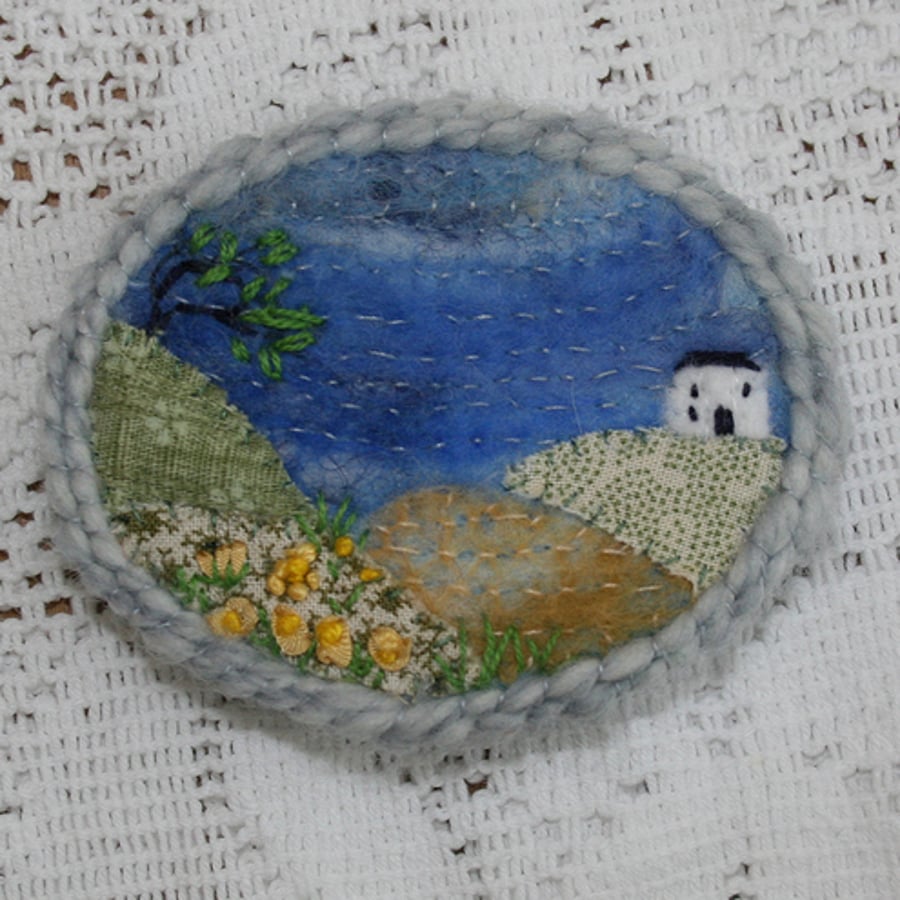 Coastal Poppies - brooch