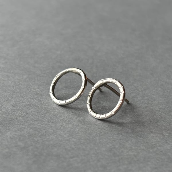 Textured circle studs