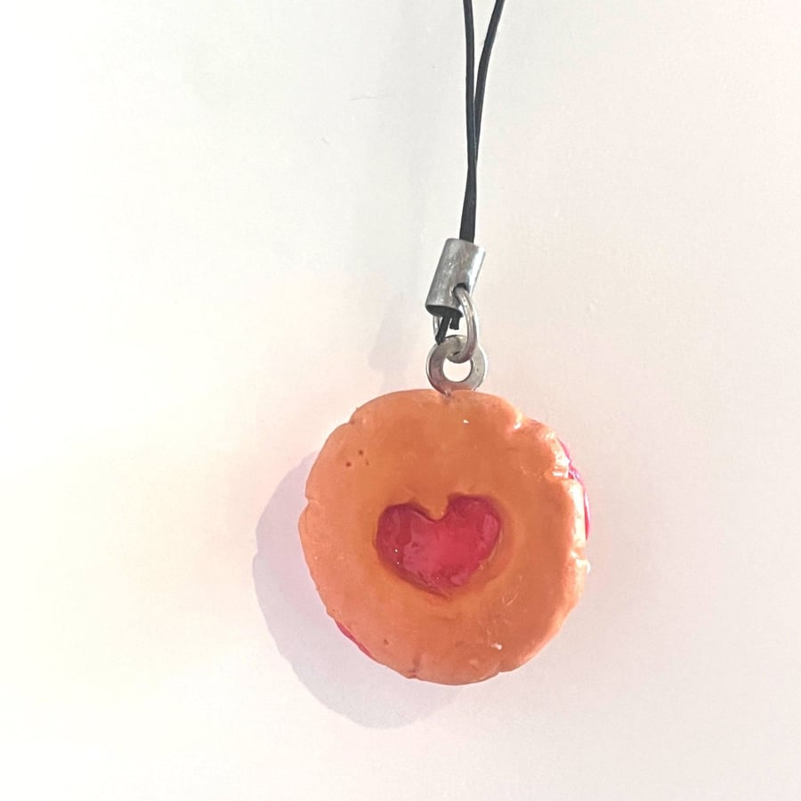 Jammie Dodger heart phone charm, perfect for gifts and accsessorizing
