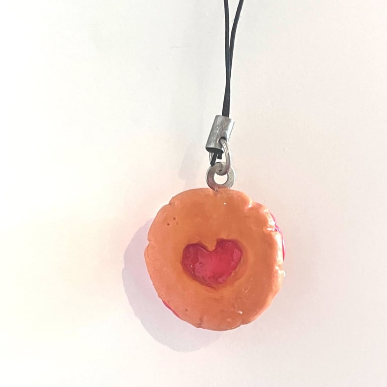 Jammie Dodger heart phone charm, perfect for gifts and accsessorizing