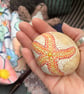 Starfish pointillism  abstract hand painted paperweight  - Image 3