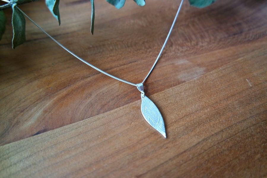 Fine silver leave charm, sterling silver chain