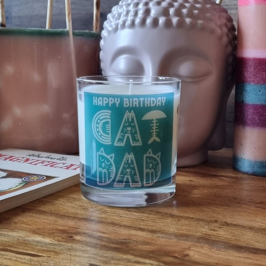 Soy Wax Scented Candle in Glass Happy Birthday Cat Dad Design 30cl Gift
