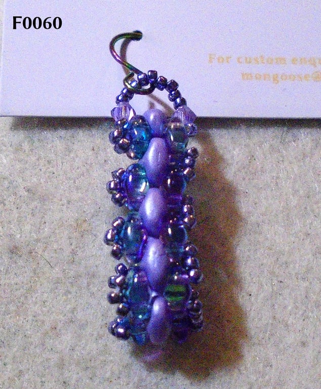 Brickwork-pattern bead earrings (customisable)