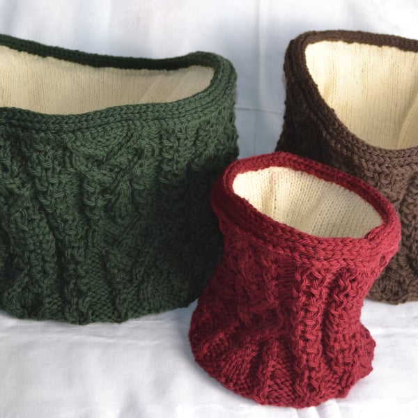 Handmade Set of 3 Lined Cable Pattern Basket Green Brown Red 16, 24 and 33cm
