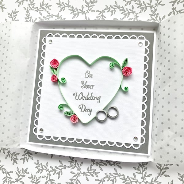 Luxury boxed wedding card - pink quilled roses