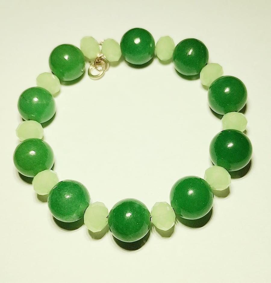 Green Aventurine Gemstone and Crystal Bead Bracelet - UK Free Post