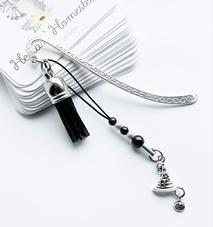 Witches Hat. Halloween Bookmark. Metal Bookmark. Pumpkins.