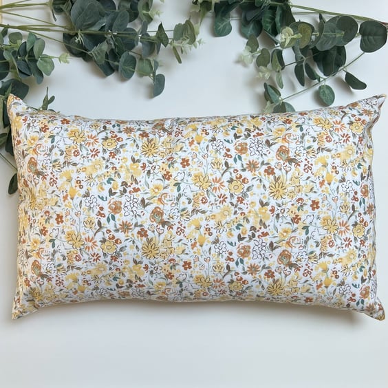 Rectangle Cushion in a lemon floral print cotton fabric - Home Decor