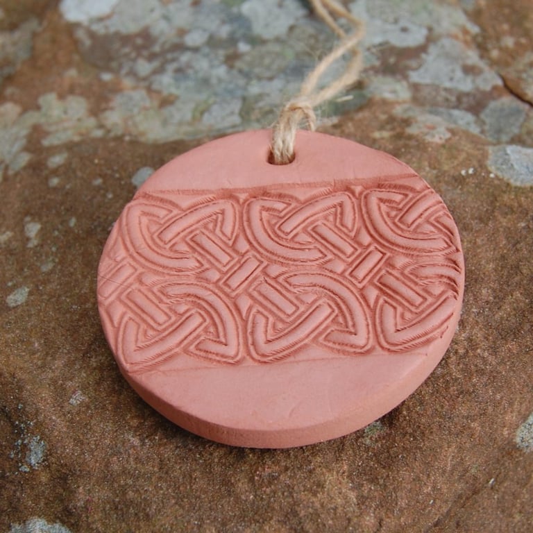 Celtic Knotwork Band Terracotta Essential Oil Diffuser - Natural Air Freshener