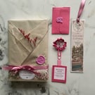 Blind Date with a Book Romance Gift - Country Cottage - Book Lover Gift