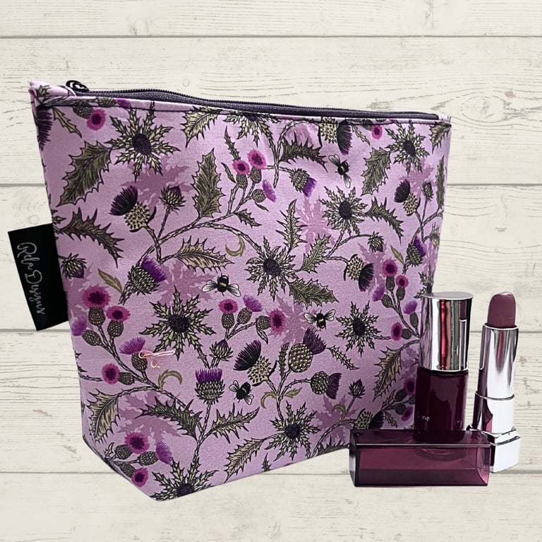 Makeup bags thistles,leavesand bees