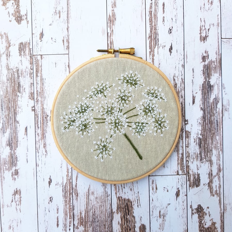 Wildflower embroidery art, 5". Woodland flower textile art on linen.