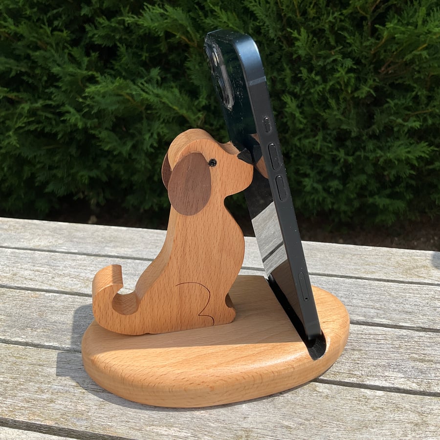 Sitting Dog Phone Stand (WPS24)