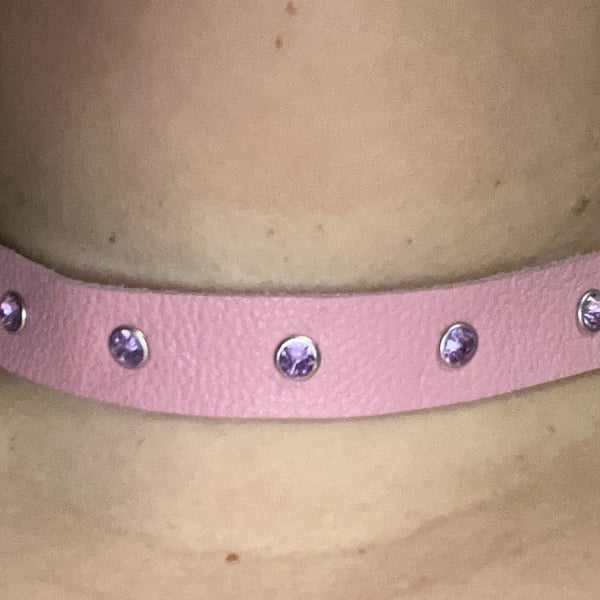 Pink Leather Choker with 7 Purple Gemstones (custom sized 17"-22")