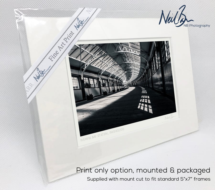 Wemyss Bay Station Scotland Black & White - A6 (7" x 5") Unframed Print