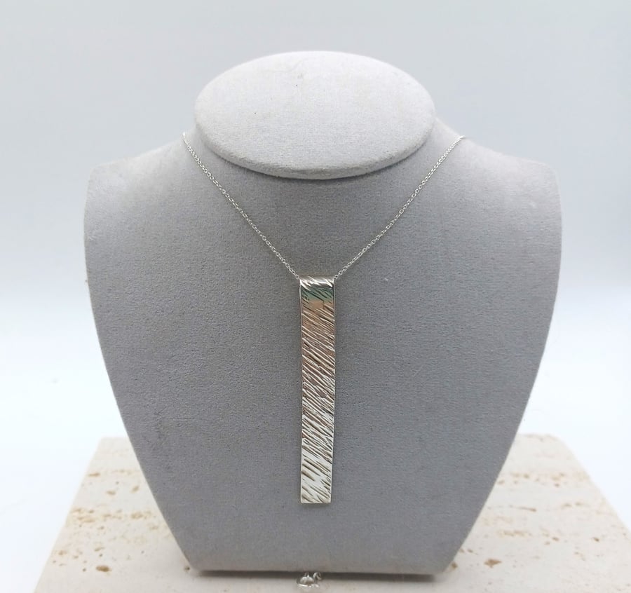Sterling Silver Hammered Texture Lines Rollover Bar Pendant Necklace, Sterling S
