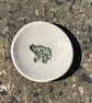 Ceramic trinket dish with frog design - Image 1