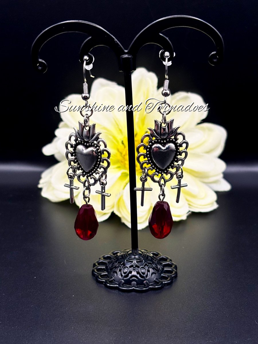 Gothic Heart and Cross Earrings - Red Heart Earrings - Handmade - Drop Earrings