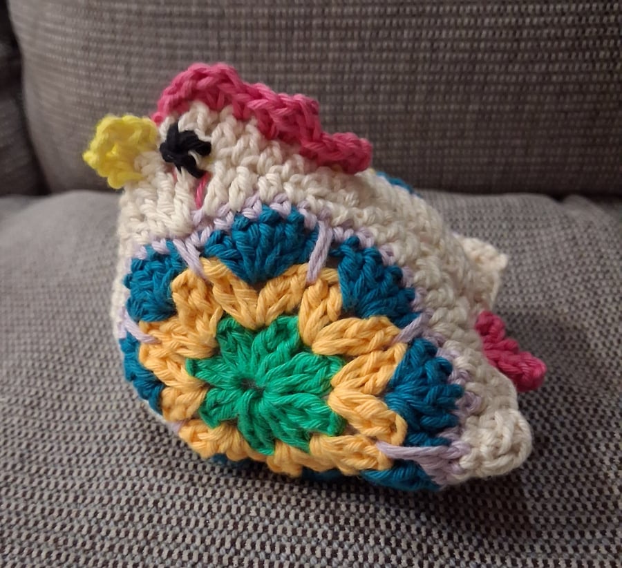 Crochet Granny Square Chicken 