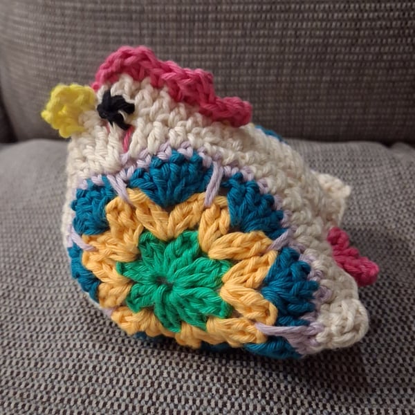 Crochet Granny Square Chicken 