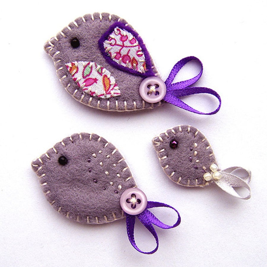 Little Bird Brooch .... set of 3