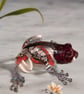 Handmade Gothic Resin Frog Ornament – Red & Black Skull Design –  Collectable