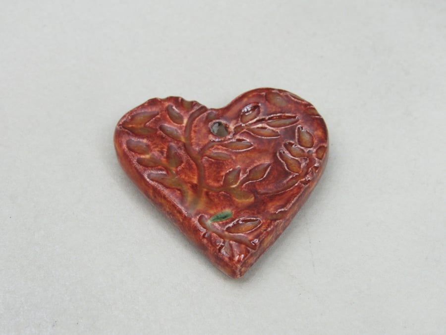 Medium Bright Copper Leaf Texture Heart Shaped Ceramic Pendant
